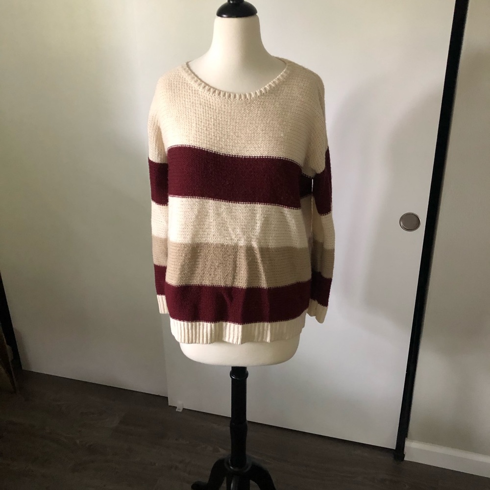 Forever 21 Maroon and Cream sweater